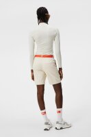 J. Lindeberg Gwen Long Shorts Almond Milk